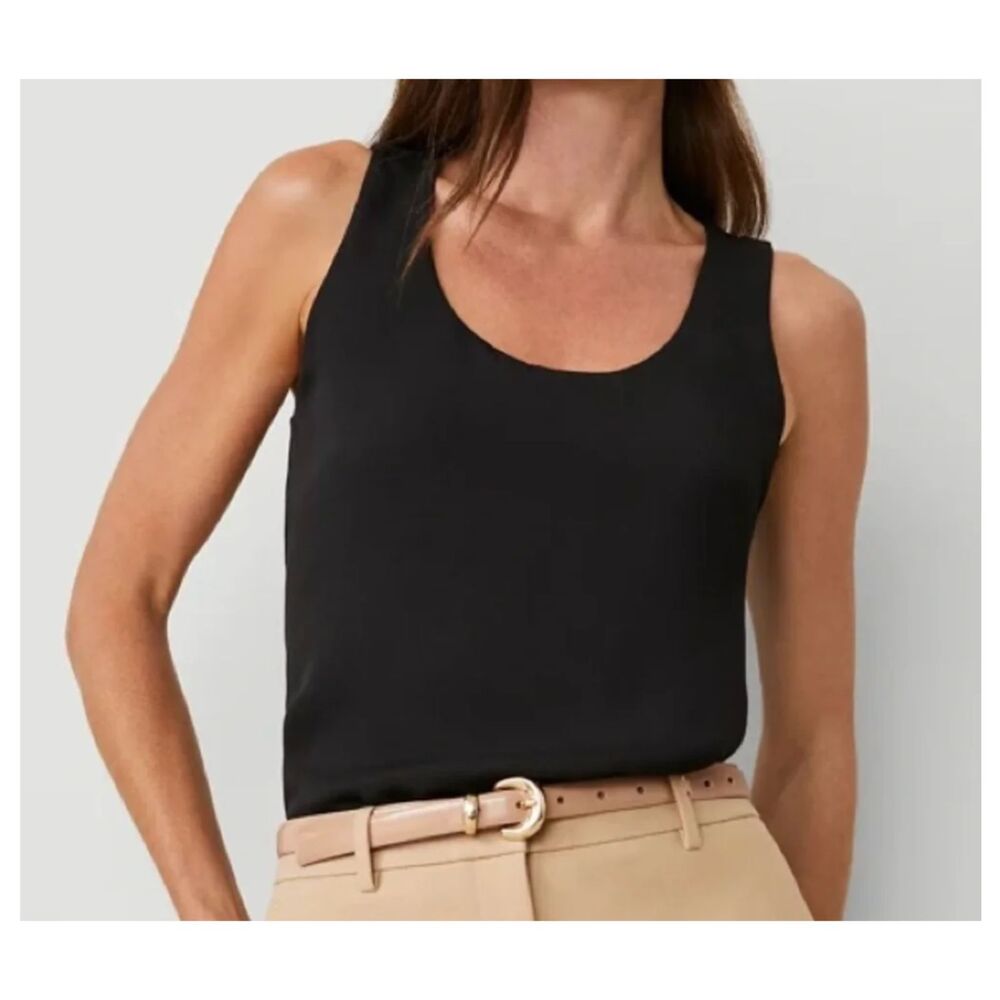 NWT Ann Taylor Black Scoop Neck Tank Top Size Medium